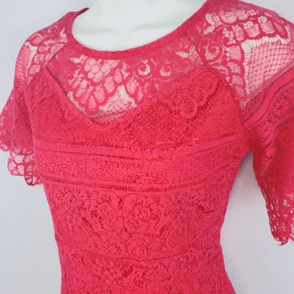 LACE ROMPER 